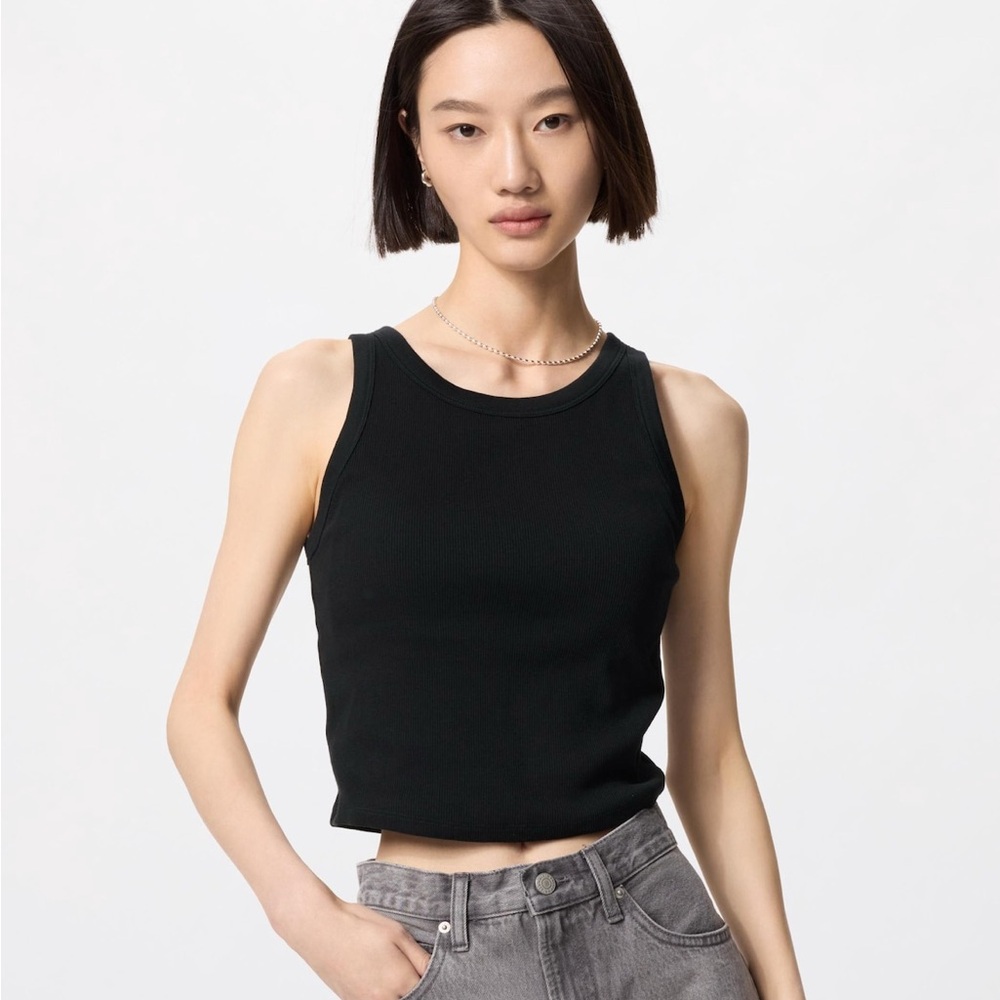 Uniqlo Ribbed Crop Bra Tank Top Black - Women’s Small